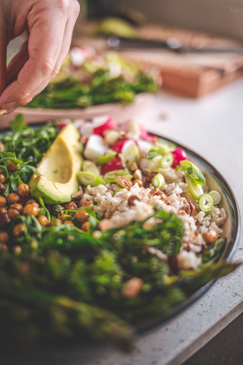 Roasted Broccoli Nourish Bowl - Georgie Eats